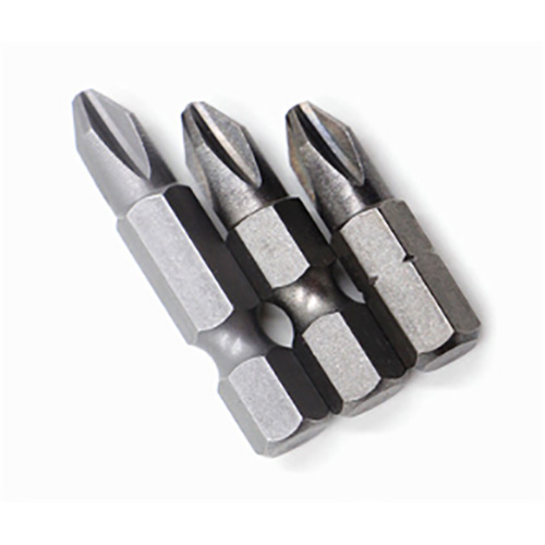 さまざまな加工シナリオに対処するためのドライバービットにはどのような工夫が必要ですか?