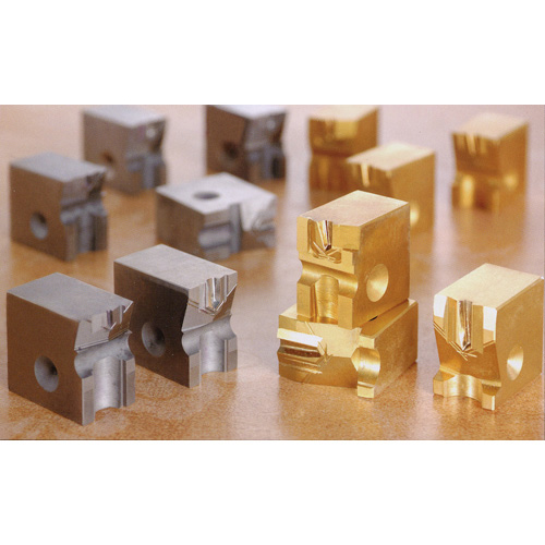 加工技術はタングステン鋼金型の寿命にどのような影響を与えますか?